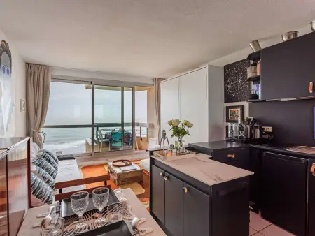 Studio en front de mer avec piscine et Wi-Fi à Biarritz - Photo 3