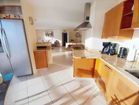 Appartement 3 pièces à Étel - Vue port avec Wifi et parking - Photo 3
