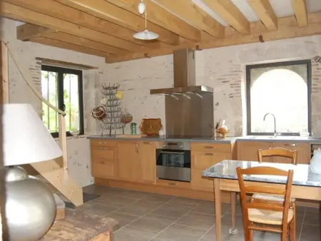 Gîte charmant sur Loire avec terrasse en nature - Photo 6