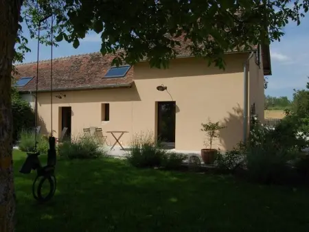 Gîte charmant sur Loire avec terrasse en nature - Photo 16