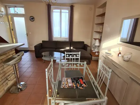 Charmant duplex avec parking et Wi-Fi près de Montargis - Photo 1