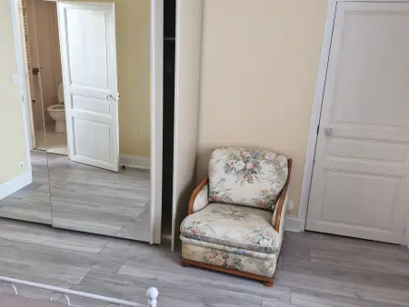 Charmant duplex avec parking et Wi-Fi près de Montargis - Photo 32