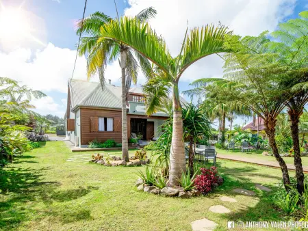 Villa spacieuse avec jardin, cheminée et billard, 5 chambres pour 10 pers. - Photo 1