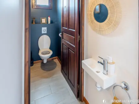 Villa spacieuse avec jardin, cheminée et billard, 5 chambres pour 10 pers. - Photo 13