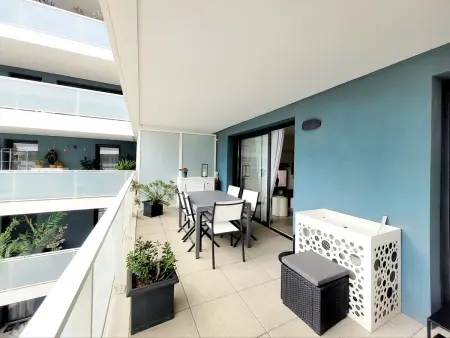 T3 moderne avec clim et wifi, proche port et mer, box fermé - Photo 12
