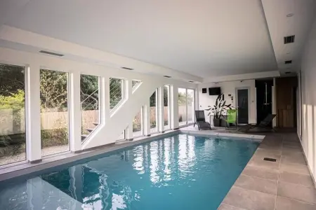 Maison à Trebeurden, Villa Bihit Â· Cote De Granit Rose Villa with indoo - Photo 13