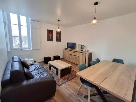 Appartement lumineux 2 ch, proche plage & commerces - Photo 1
