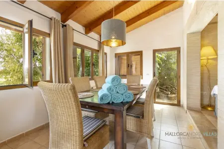 Villa Alejandra con piscina privada y gran jardín, Villa à Alcudia proche Plage Alcudia - Photo 3