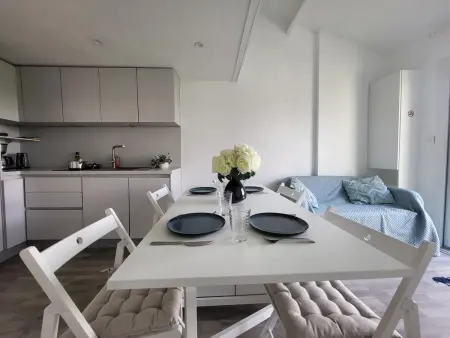 Maison rénovée près de la mer avec 2 piscines, parking et animaux acceptés - Photo 19