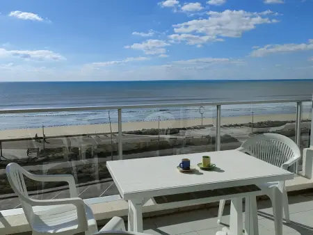 Charmant appartement 5 pers, WIFI, parking privatif en bord de mer - Photo 13
