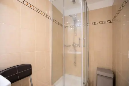 Appartement &agrave; Mandelieu - Piscine Et Court De Tennis, Appartements pour 3 Personnes - Photo 20
