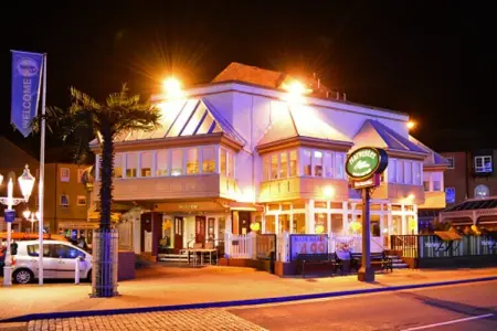 Résidence Casino, Rיsidence Casino pour quatre personnes - Photo 16