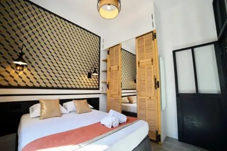 Home Chic Home - Les Suites De La Com&eacute;die - Suite2, Accueil Chic Accueil -Les Suites Comיdie - Photo 12