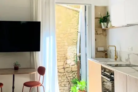 Home Chic Home - Les Suites De La Com&eacute;die - Suite4, Accueil Chic Les Suites Comיdies - Photo 3