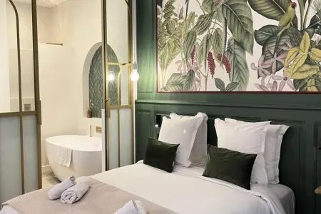 Home Chic Home - Les Suites De La Com&eacute;die - Suite4, Accueil Chic Les Suites Comיdies - Photo 16