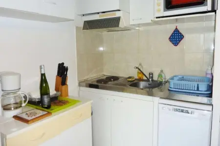 Résidence Clos Des Pins Ii (ré, 3 Pièces pour 5 Personnes - Photo 4