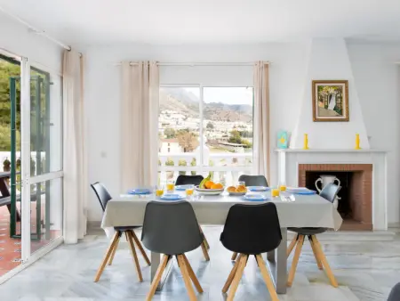 Villa Romeral, superbe maison moderne avec jardin exotique - Photo 9