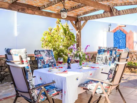 Villa Miradri, magnifique villa au milieu d’un verger naturel face à la mer - Photo 2