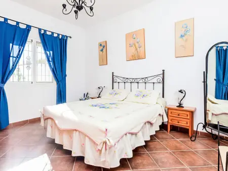 Villa Miradri, magnifique villa au milieu d’un verger naturel face à la mer - Photo 9