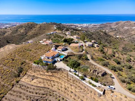 Villa Miradri, magnifique villa au milieu d’un verger naturel face à la mer - Photo 22