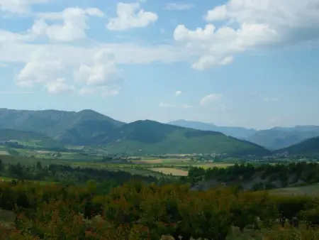 Du Brun, Maison 4 personnes à Buis les Baronnies - Photo 4
