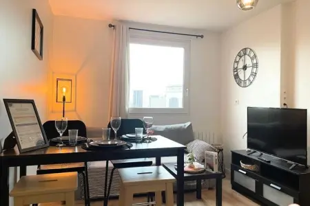 🌳 Cours De La Rep - 3ch - 50m Gare Et Tram, Appartements pour 6 Personnes - Photo 7