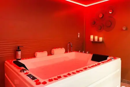 L'orient-express - Jacuzzi Spa - Parking - Loft, Appartement pour 2 personnes - Photo 29