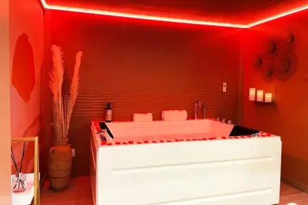 L'orient-express - Jacuzzi Spa - Parking - Loft, Appartement pour 2 personnes - Photo 30