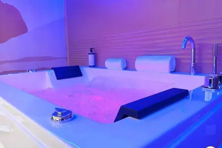 L'orient-express - Jacuzzi Spa - Parking - Loft, Appartement pour 2 personnes - Photo 34