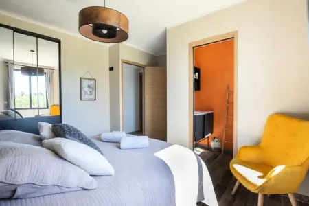 Maison Contemporaine - Grand Jardin Et Piscine Priv&eacute;e, Maisons & Villas pour 8 Personnes - Photo 43