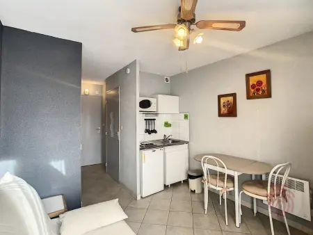 Studio lumineux près des thermes avec Wifi & animaux acceptés - Photo 4