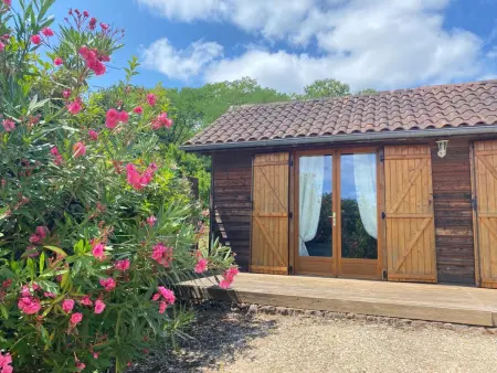 Maison bois avec piscine privée et WiFi au cœur du Périgord - Photo 2