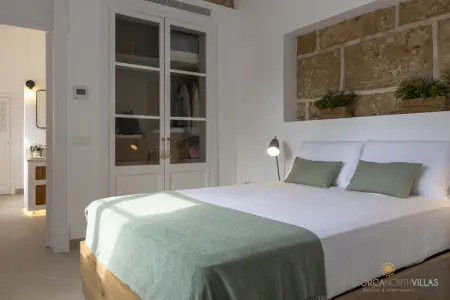 Villa Veles Dos: Tu Escapada de Lujo Frente al Mar, Villa à Alcudia avec piscine au bord de la mer - Photo 10