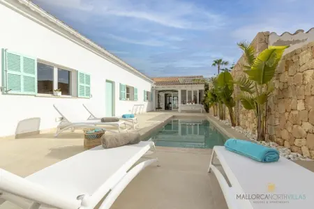 Villa Veles Dos: Tu Escapada de Lujo Frente al Mar, Villa à Alcudia avec piscine au bord de la mer - Photo 14