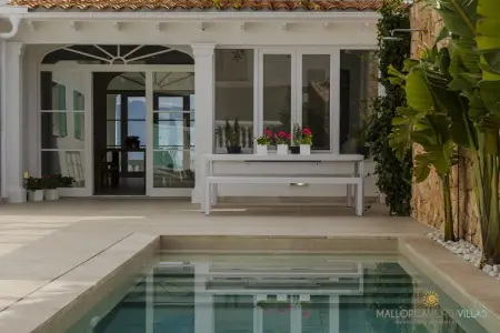 Villa Veles Dos: Tu Escapada de Lujo Frente al Mar, Villa à Alcudia avec piscine au bord de la mer - Photo 21