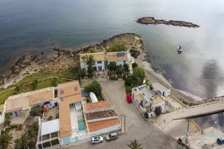 Villa Veles Dos: Tu Escapada de Lujo Frente al Mar, Villa à Alcudia avec piscine au bord de la mer - Photo 35