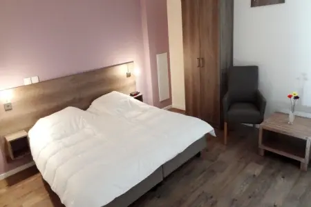 T1 'studio', Séjour élégant au Château Spa - Photo 5