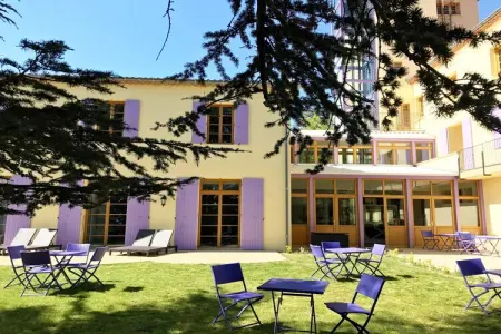 T2 'regular', Château Confort en Provence - Photo 23