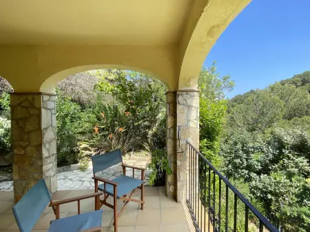 Villa calme 4 chambres avec piscine à Begur, Gite 8 personnes à Begur - Photo 4