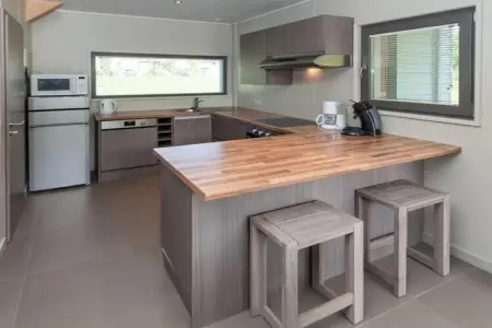 6 persons - 3 children's rooms 100m², Villa familiale au bord du lac - Photo 2