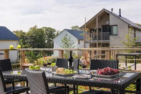 6 persons - 3 rooms 115m² without sauna, Séjour serein et luxueux au bord du lac - Photo 2