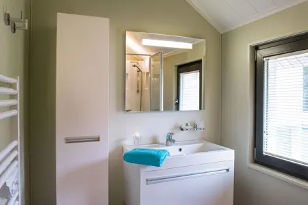 6 persons - 3 rooms 115m² without sauna, Séjour serein et luxueux au bord du lac - Photo 18