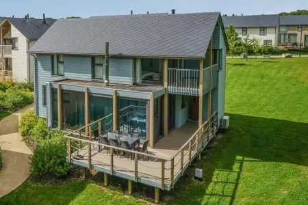 8 persons - 4 rooms 130m² without sauna, Villa tranquille pour 8 personnes - Photo 13