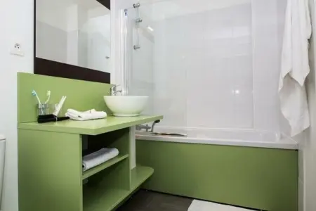 Terres de France - Côté Provence***, Appartement à Gréoux près du spa - Photo 13