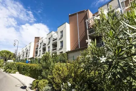 Terres de France - Côté Provence***, Appartement à Gréoux près du spa - Photo 14