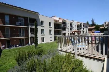 Terres de France - Côté Provence***, Appartement à Gréoux près du spa - Photo 13