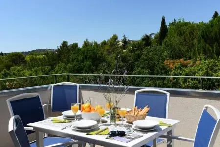 Terres de France - Côté Provence***, Appartement à Gréoux près du spa - Photo 14