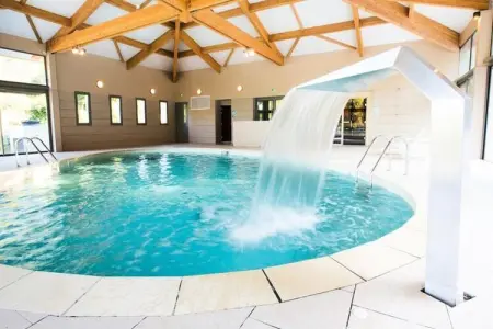 Résidence Domaine de Château Laval *** - Vacances Bleues, Mobil-home à Gréoux-les-Bains avec spa - Photo 5