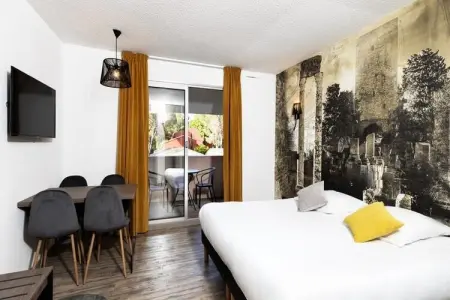 SOWELL HÔTELS L'Olivier****, Chambre 3 Personnes Confort - Photo 11