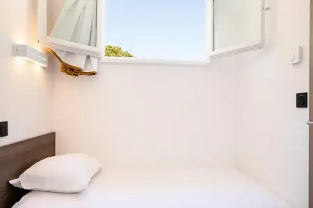 SOWELL HÔTELS L'Olivier****, Chambre 3 Personnes Confort - Photo 16